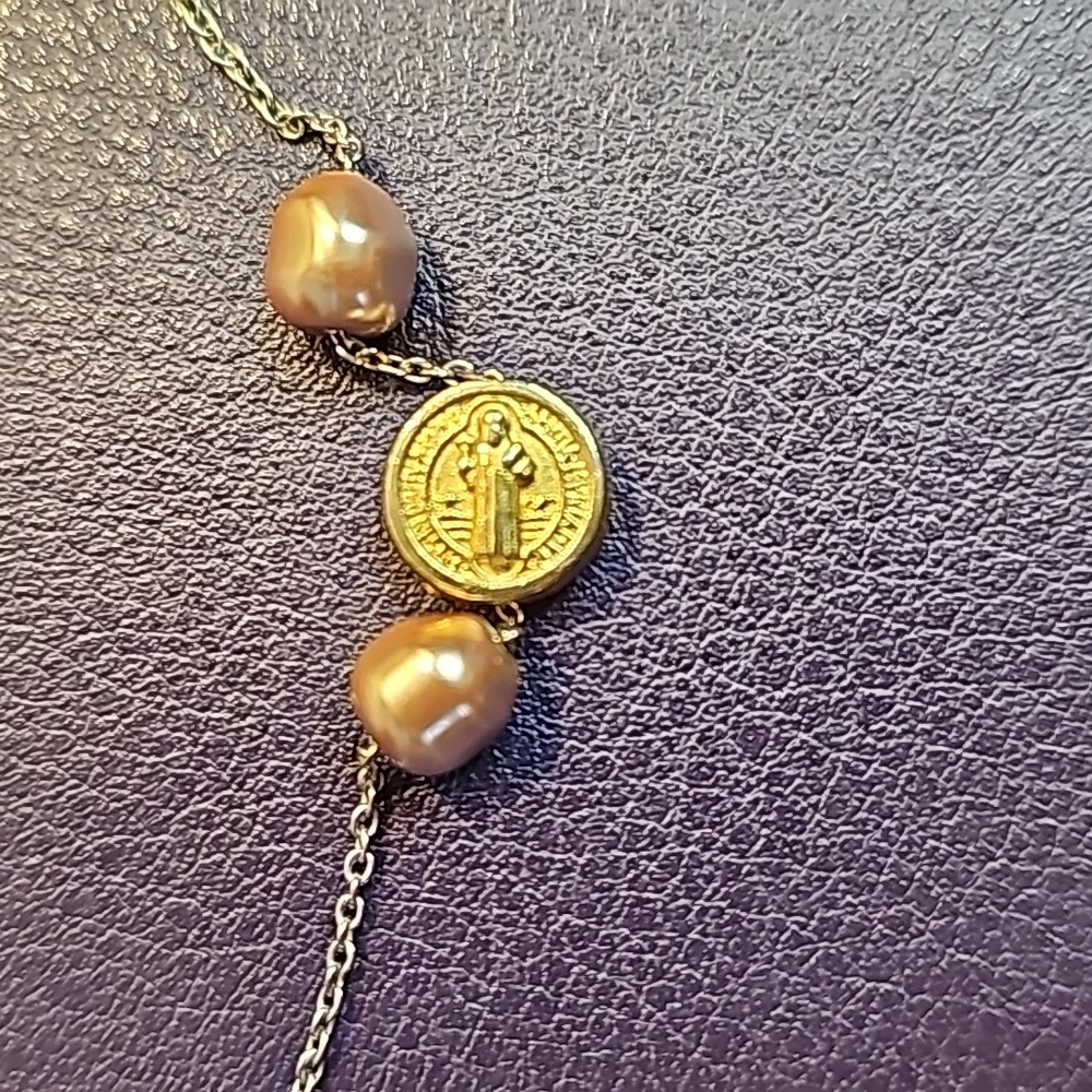MY SAINT MY HERO NECKLACE